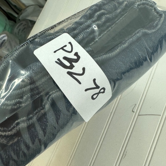 NEW BlankNYC The Cooper Slim Straight Leg 25 Pant - Picture 11 of 11